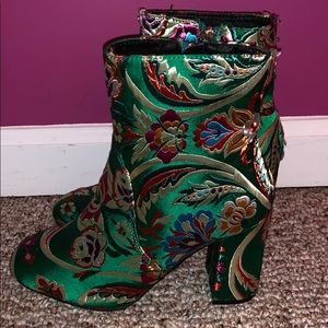 Pretty Little Thing Embroidery Boots